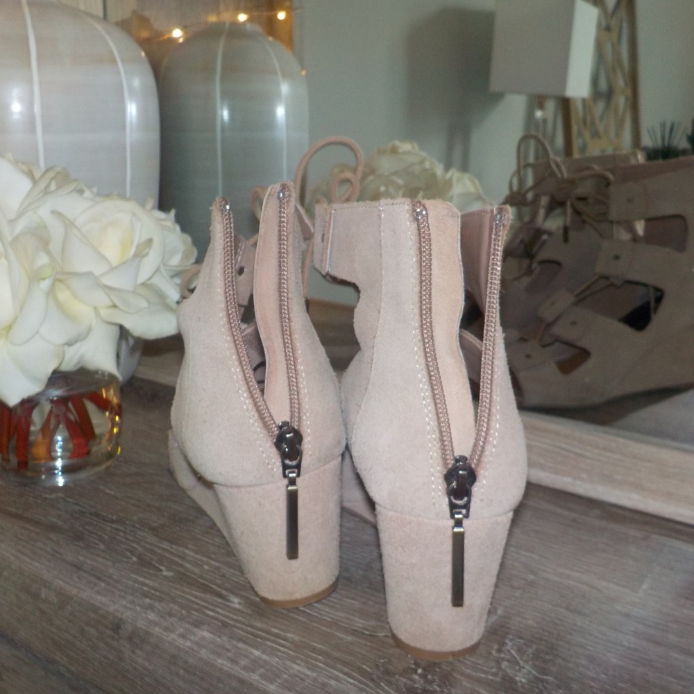 DOLCE VITA 🌸tan heels / wedges - Picture 4 of 8
